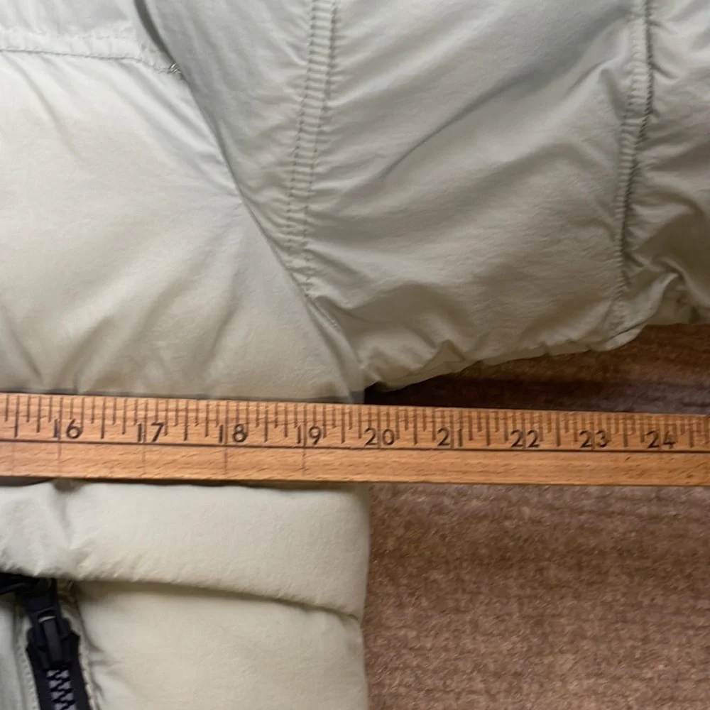 The Very Warm Anorak Puffer - Sage‎ extra small unisex